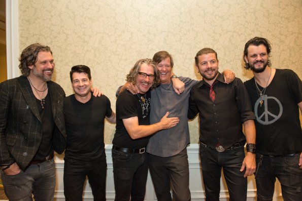 Tom Gross C155 Collective Soul
